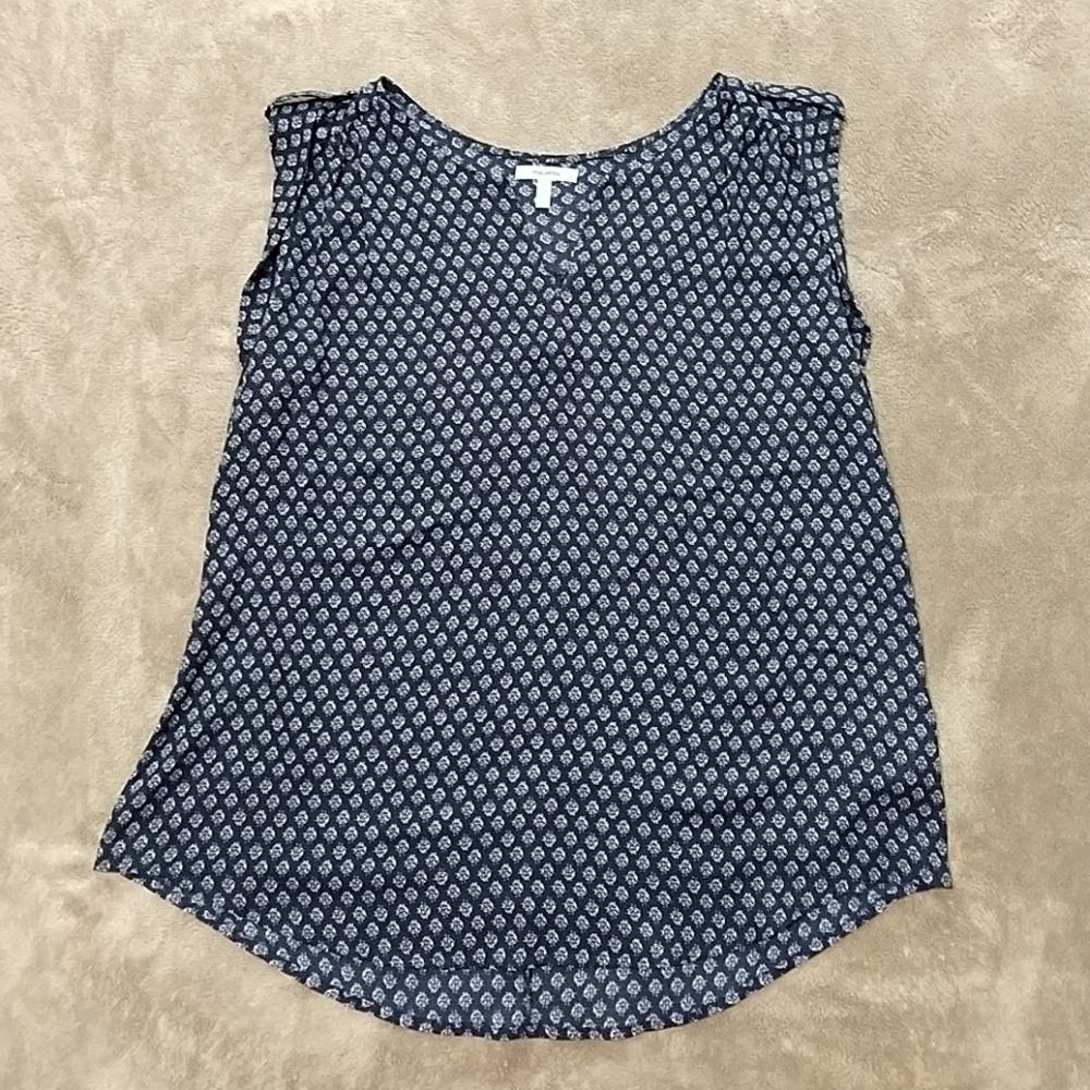 Lightweight printed top